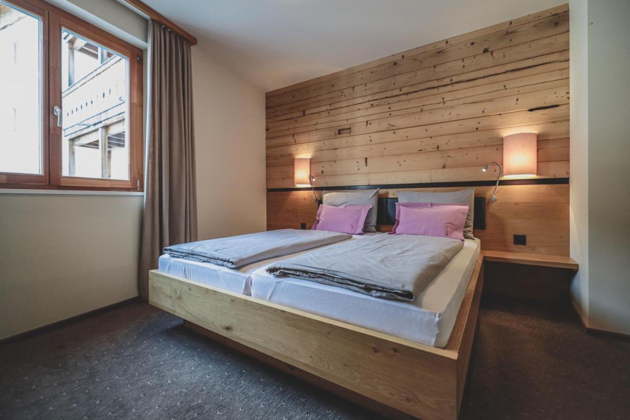 Priva Alpine Lodge Лензерхайде Екстериор снимка
