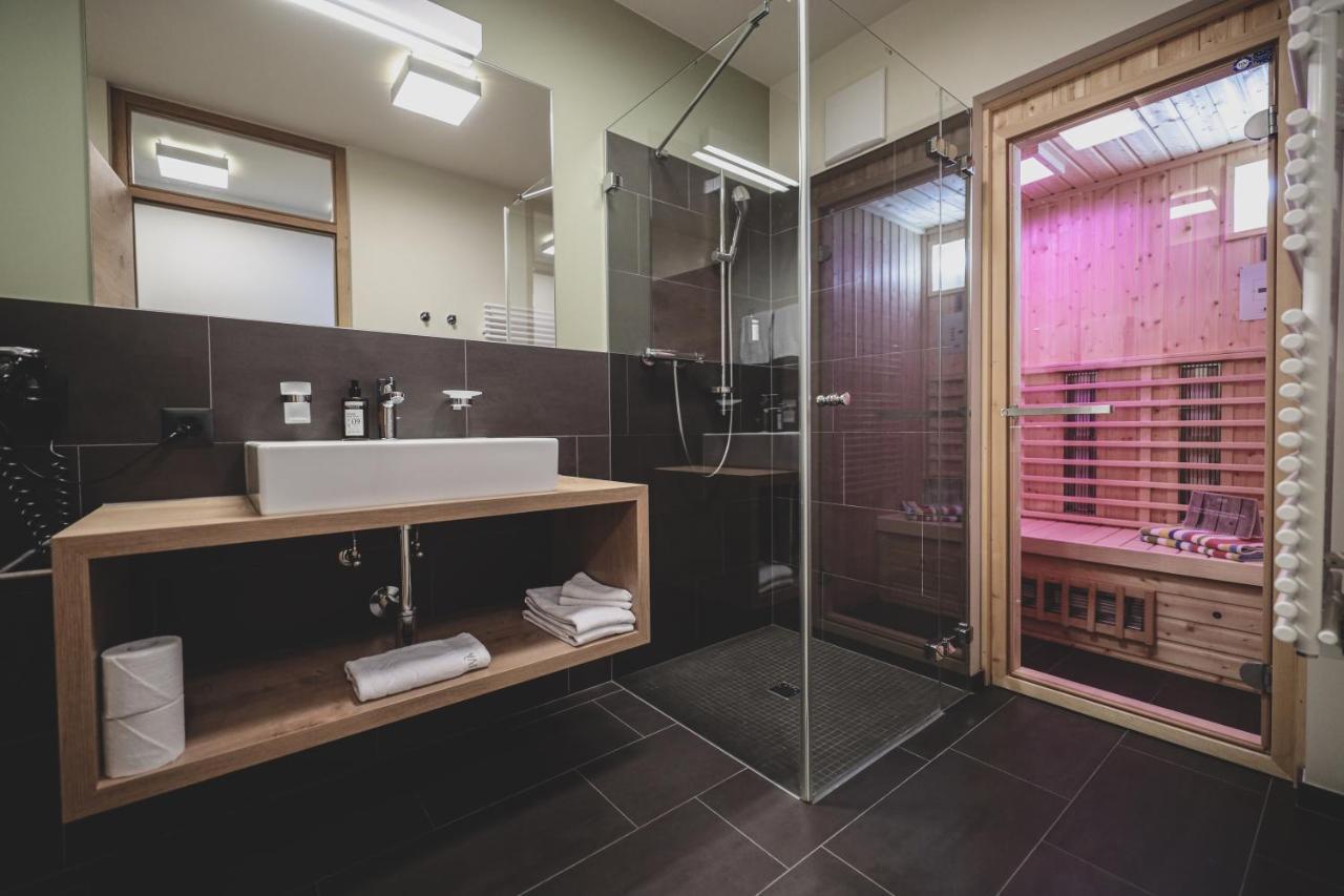 Priva Alpine Lodge Лензерхайде Екстериор снимка