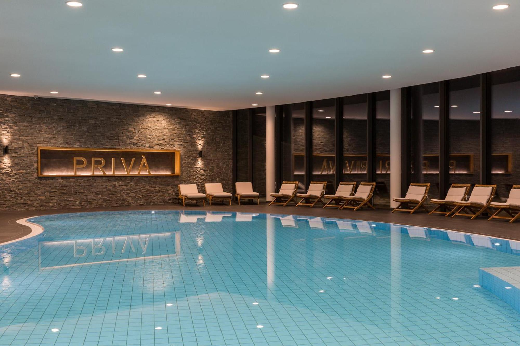 Priva Alpine Lodge Лензерхайде Екстериор снимка