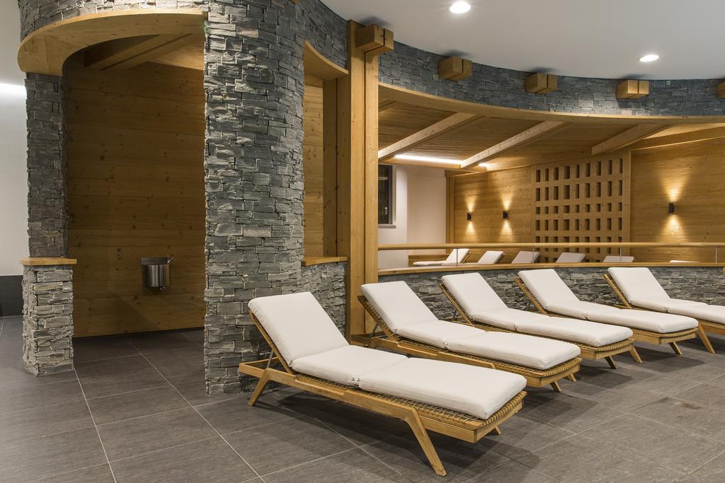 Priva Alpine Lodge Лензерхайде Екстериор снимка